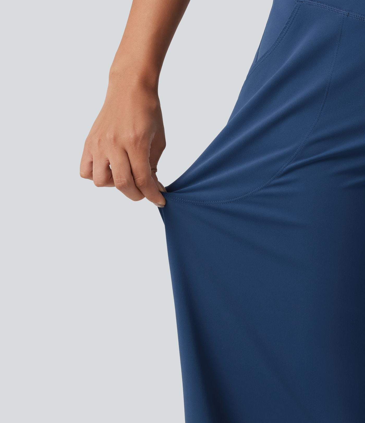 Pantalon de yoga Halara UltraSculpt™ taille haute, coupe droite et croisée, avec poches