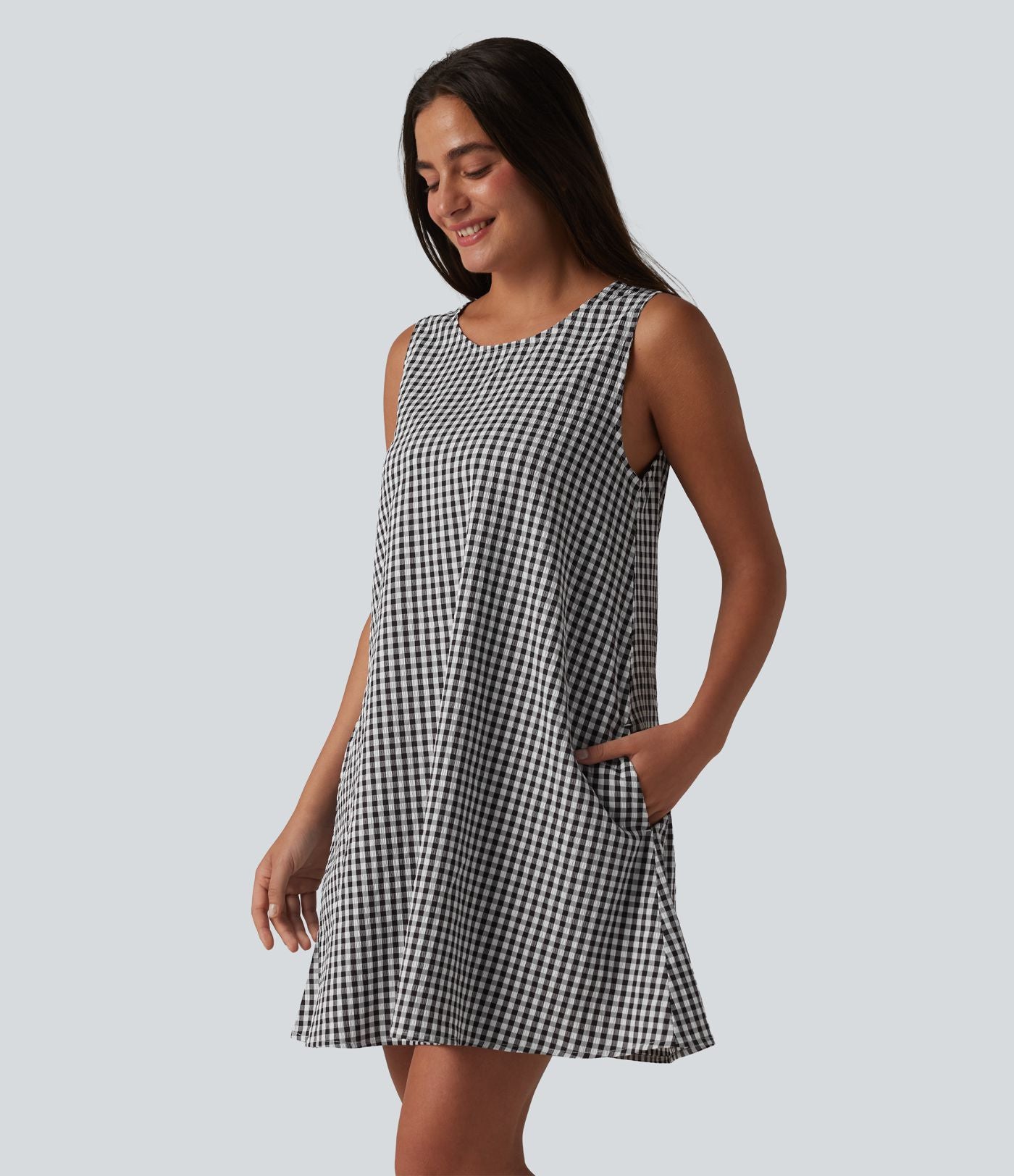 Robe débardeur mini décontractée col rond sans manches en vichy froissé avec poches