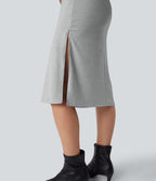 Robe tailleur mi-longue moulante manches courtes froncée