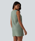 Robe mini gaufrée en coton col rond sans manches avec poches