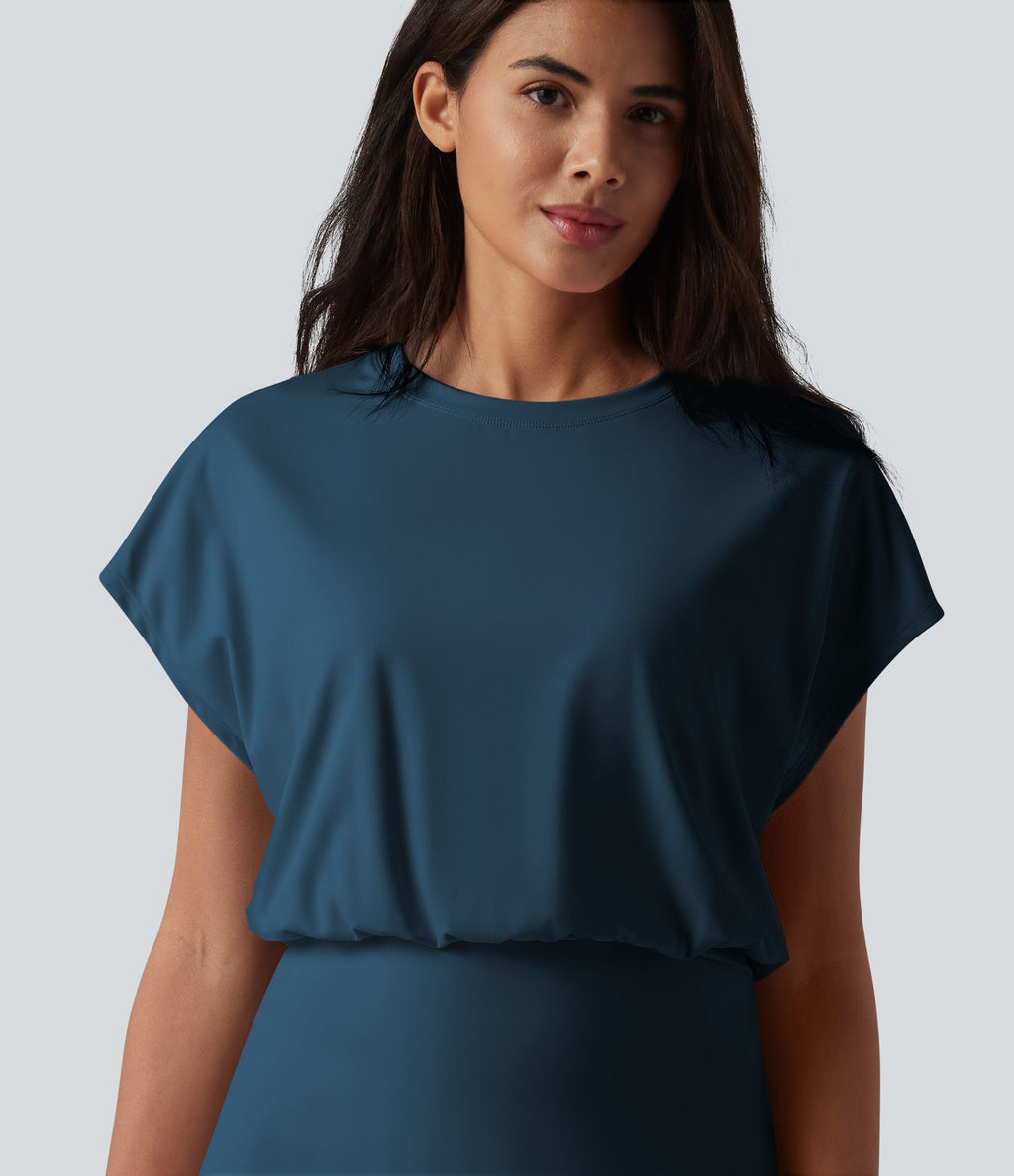 Robe de sport mini de yoga SoftlyZero™ Airy 2-en-1 effet frais InstantCool col rond à manches courtes, demi-zip et poches, accès facile Easy Peasy