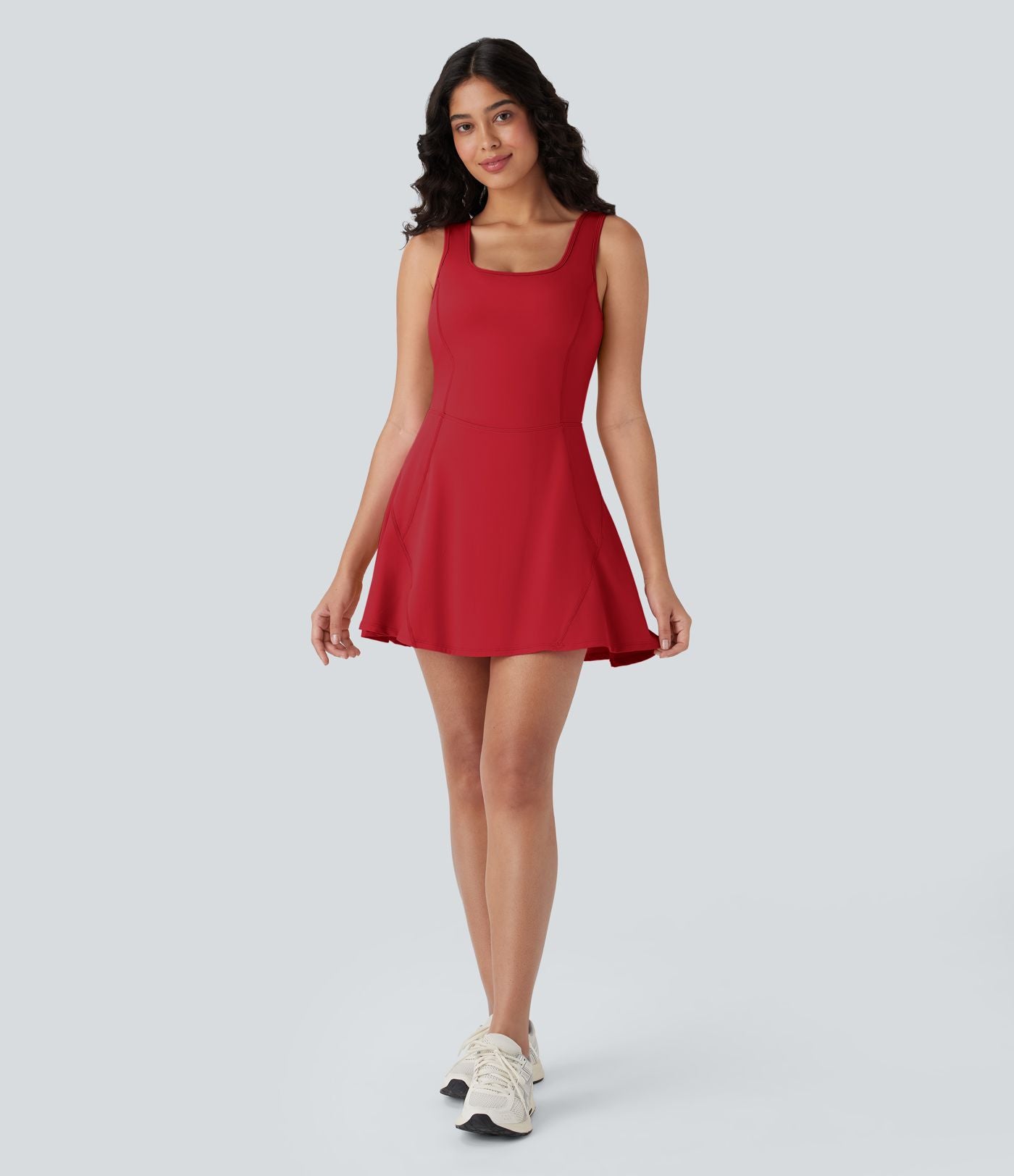 Softlyzero™ Airy Robe Sport de danse courte 2-en-1 avec dos nu croisé, encolure en U et poches latérales