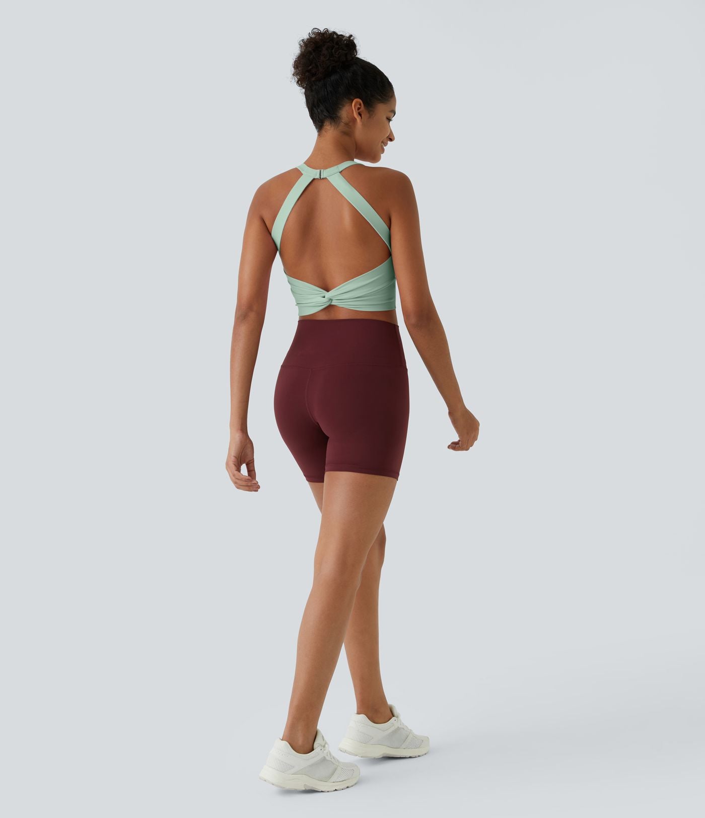Débardeur yoga court SoftlyZero™ Plush à découpes A-C