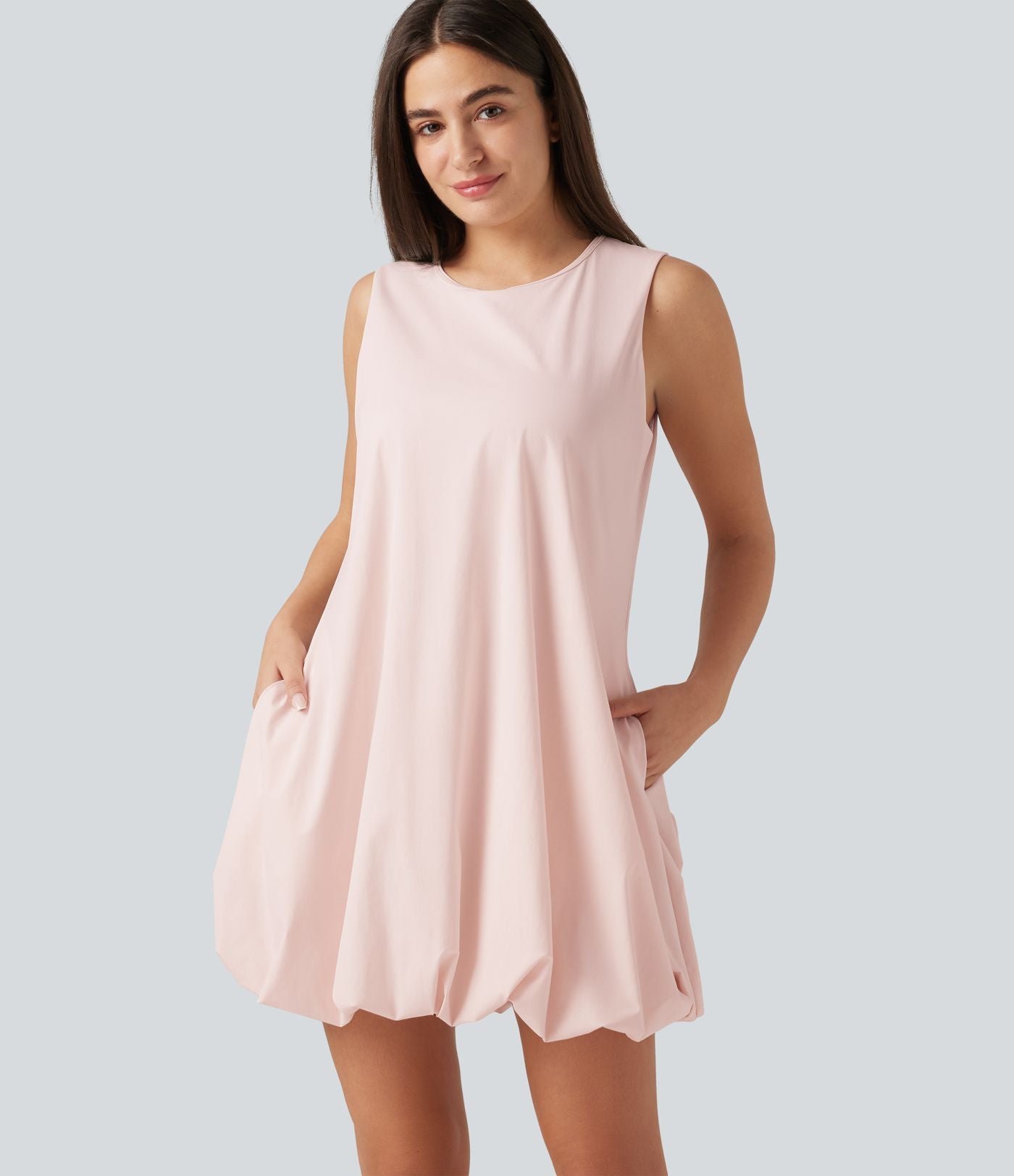 Robe sport mini de danse col rond sans manches coupe boule avec poches