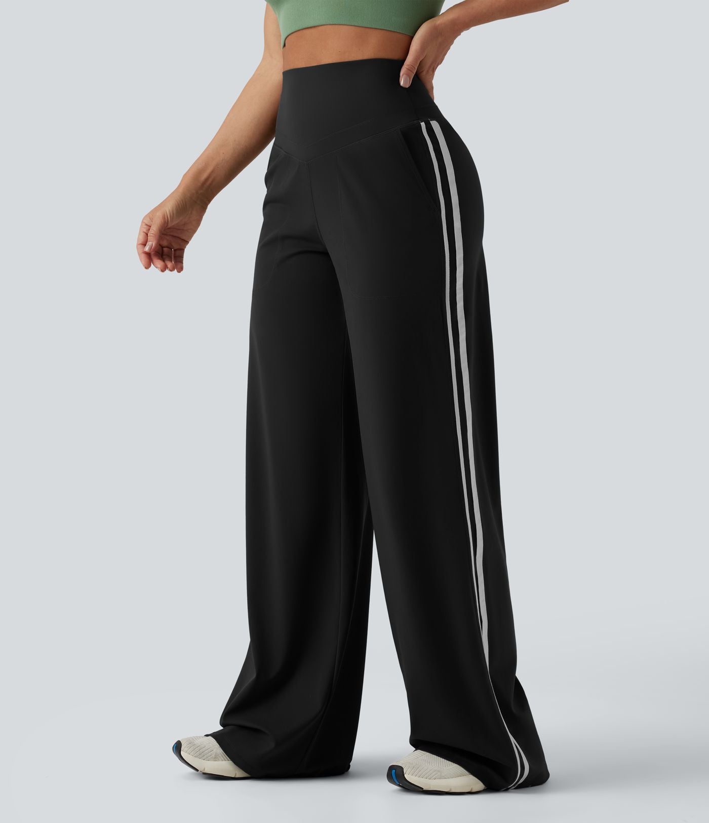 Pantalon ample yoga Halara UltraSculpt™ taille haute gainant à rayures color block avec poches