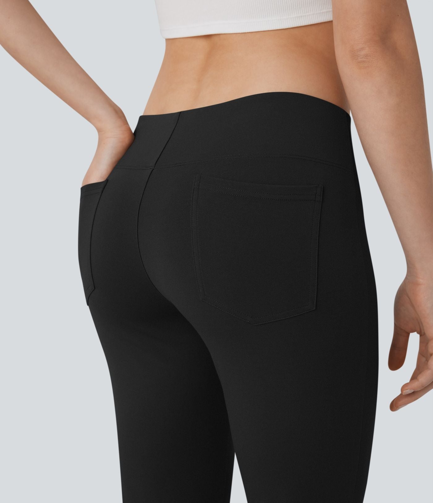 Pantalon taille basse avec poches