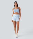 Short yoga 2-en-1 maille contrastée taille mid-rise avec poches