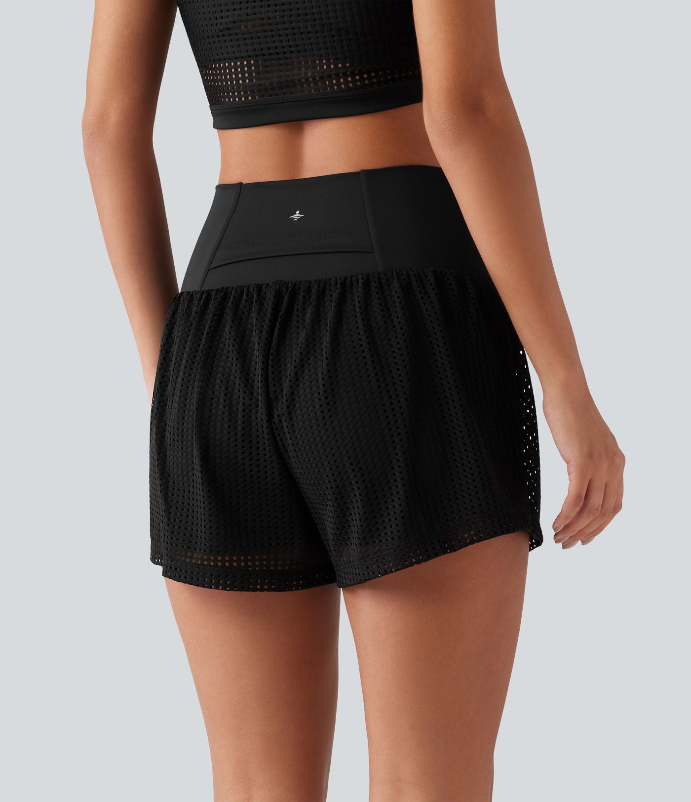 Short de yoga 2-en-1 SoftlyZero™ QuickDry taille haute croisée avec broderie anglaise et poches, 7,5 cm