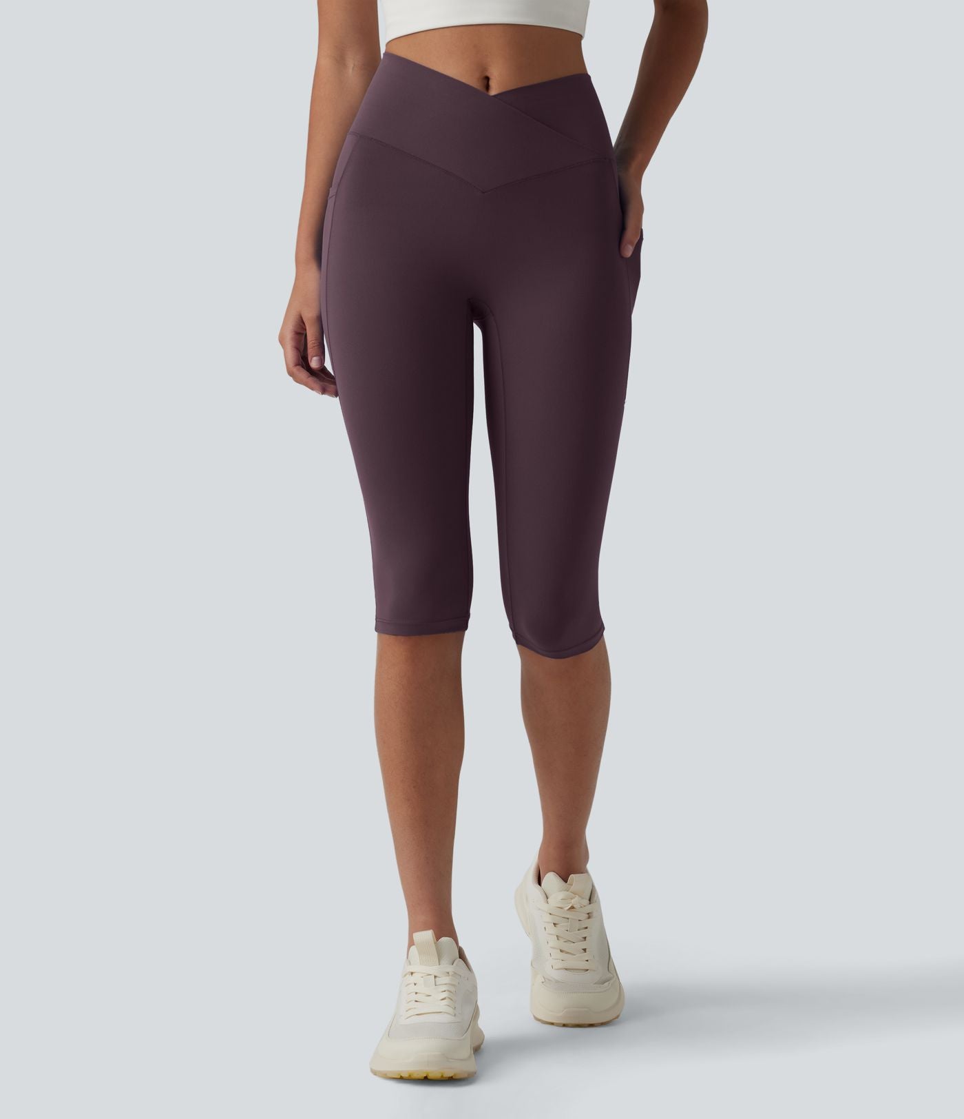 Legging de yoga corsaire SoftlyZero™ taille haute croisé avec poches - UPF50+
