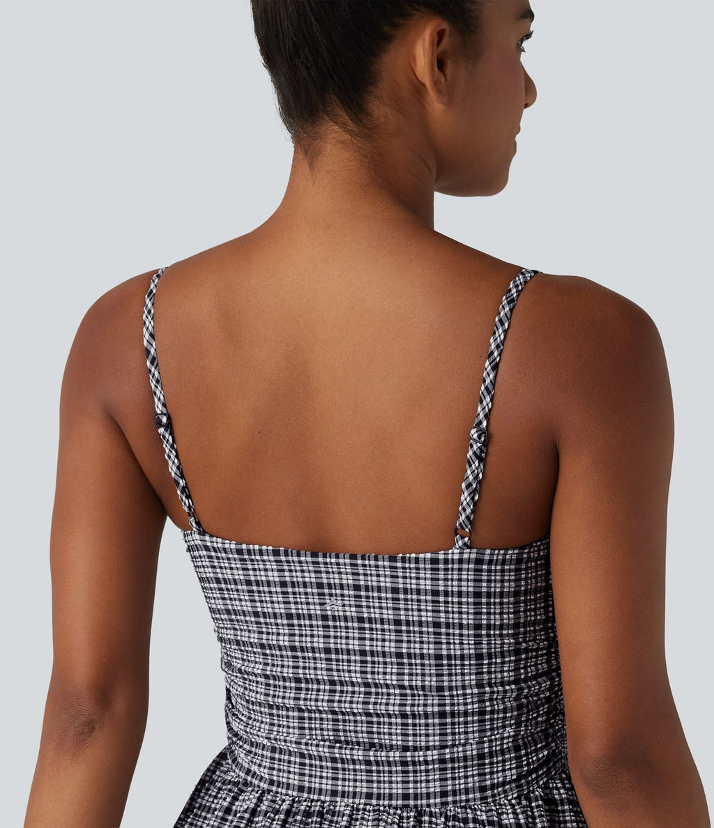 Robe de tennis active mini 2-en-1 à carreaux froissée à séchage rapide avec brassière intégrée, bretelles réglables et poches — Easy Peasy