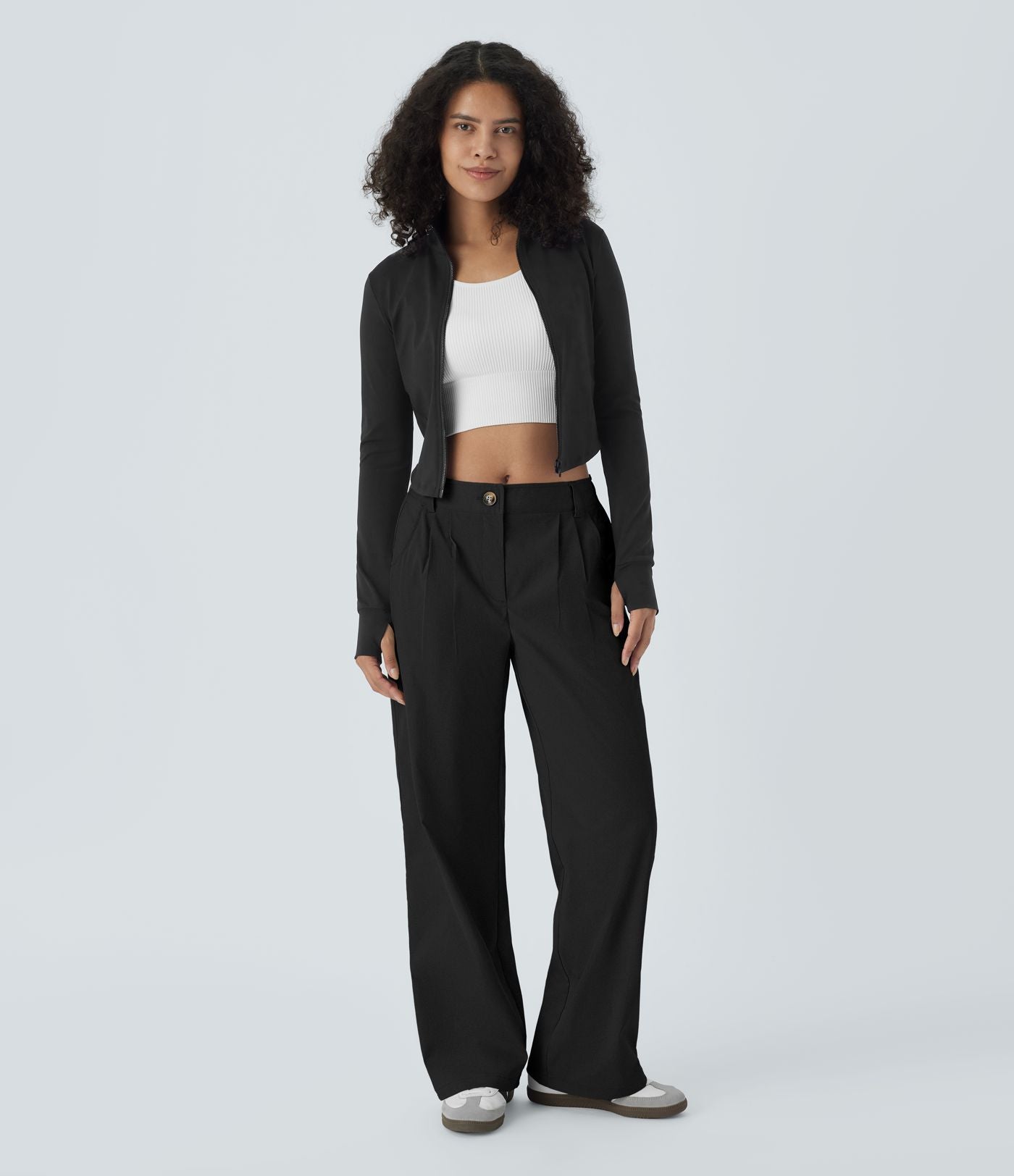 Pantalon décontracté droit taille moyenne à bouton, fermeture éclair et poches latérales