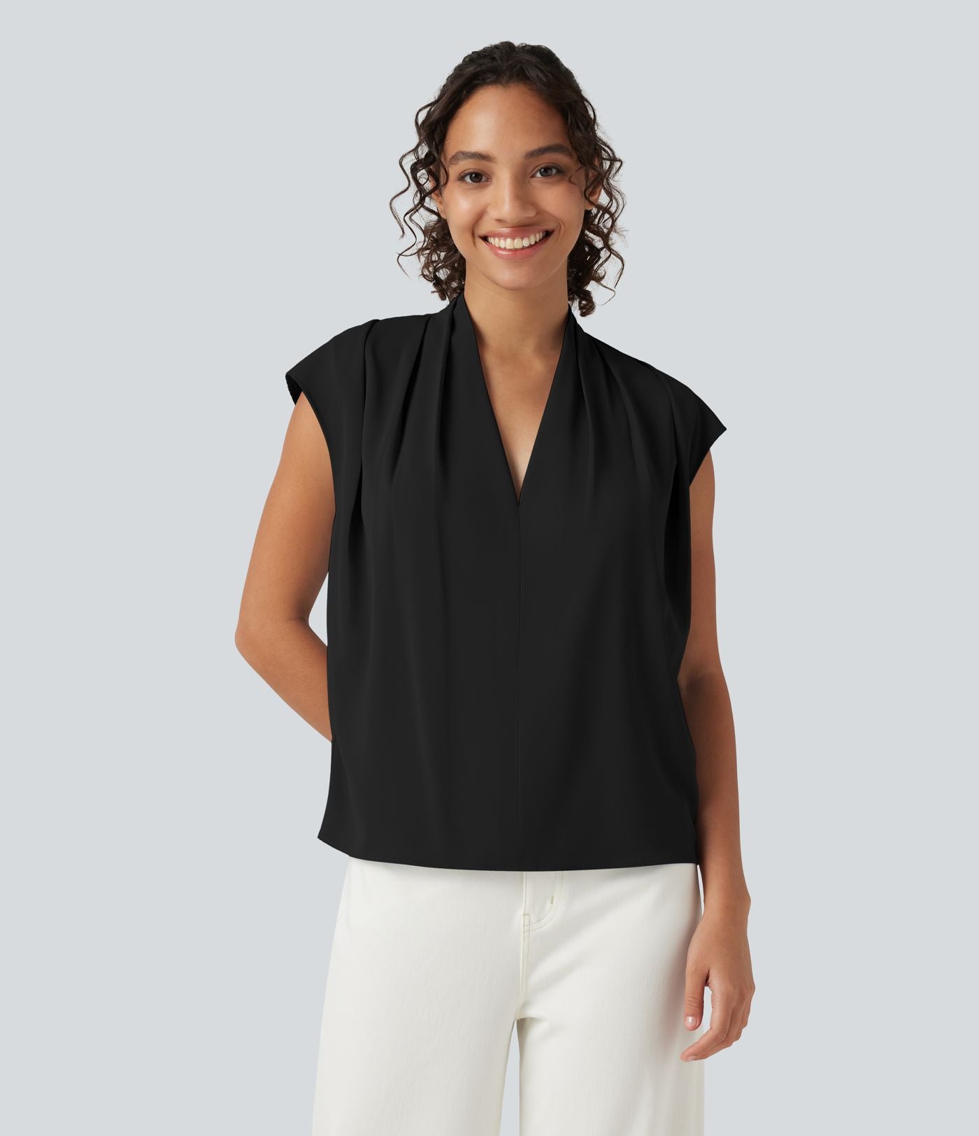 Blouse sans manches défroissage facile, col V, fronces et coupe boxy