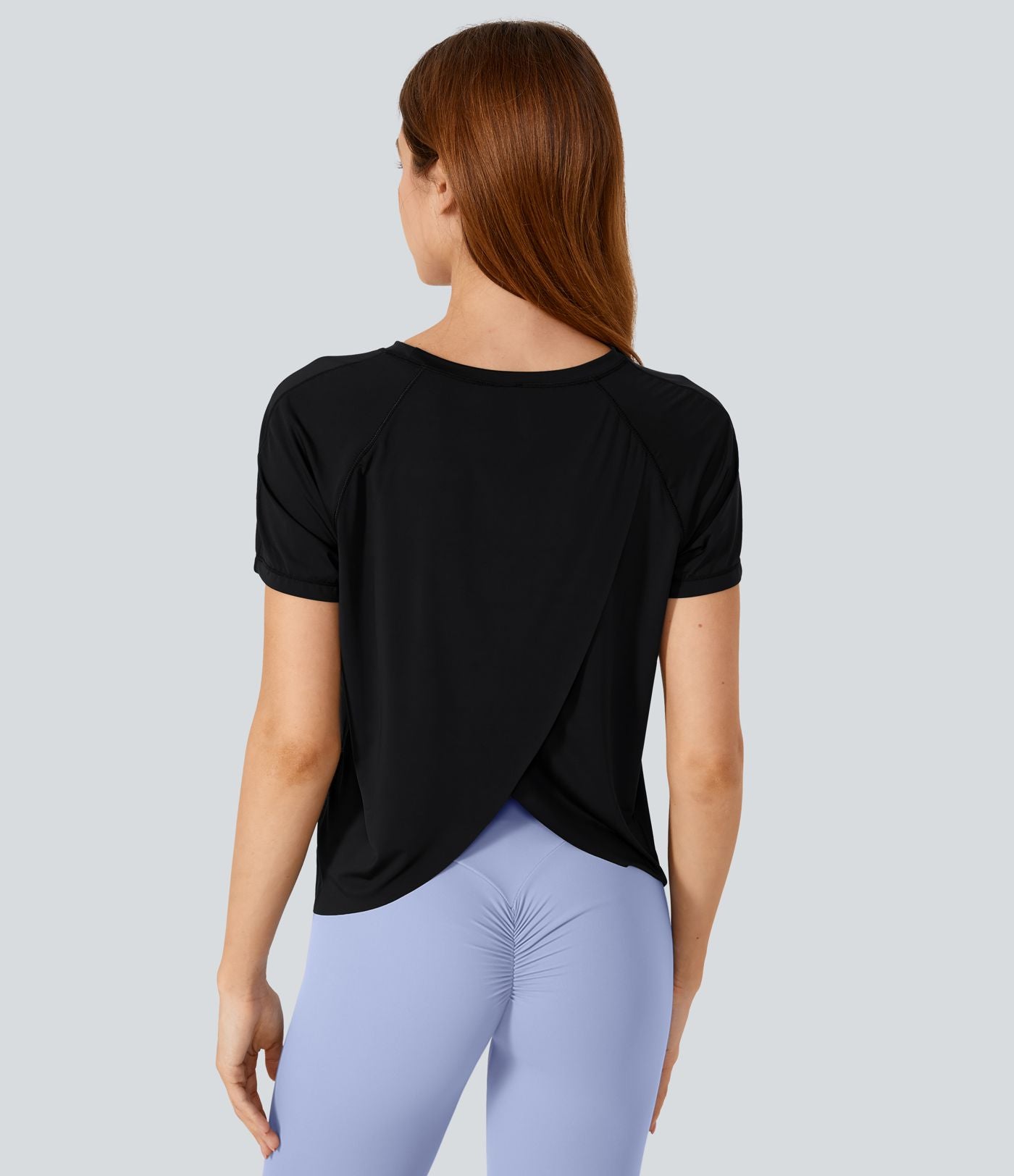 Haut de sport yoga à manches courtes avec ourlet fendu, effet frais InstantCool et mesh contrastant, protection solaire UPF50+