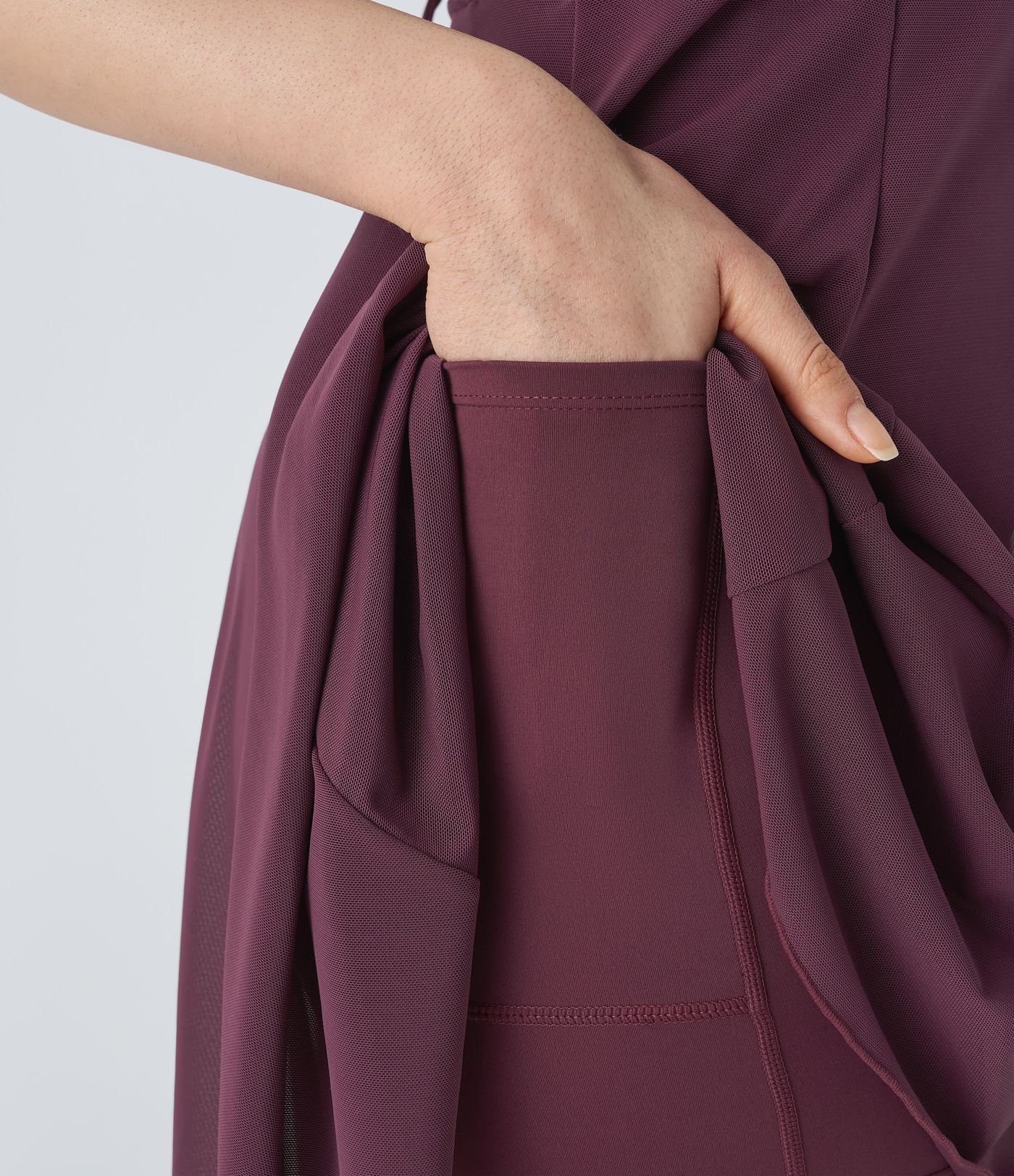 Robe de sport danse mini 2-en-1 laçage asymétrique résille contrastante fluide avec poche A-D
