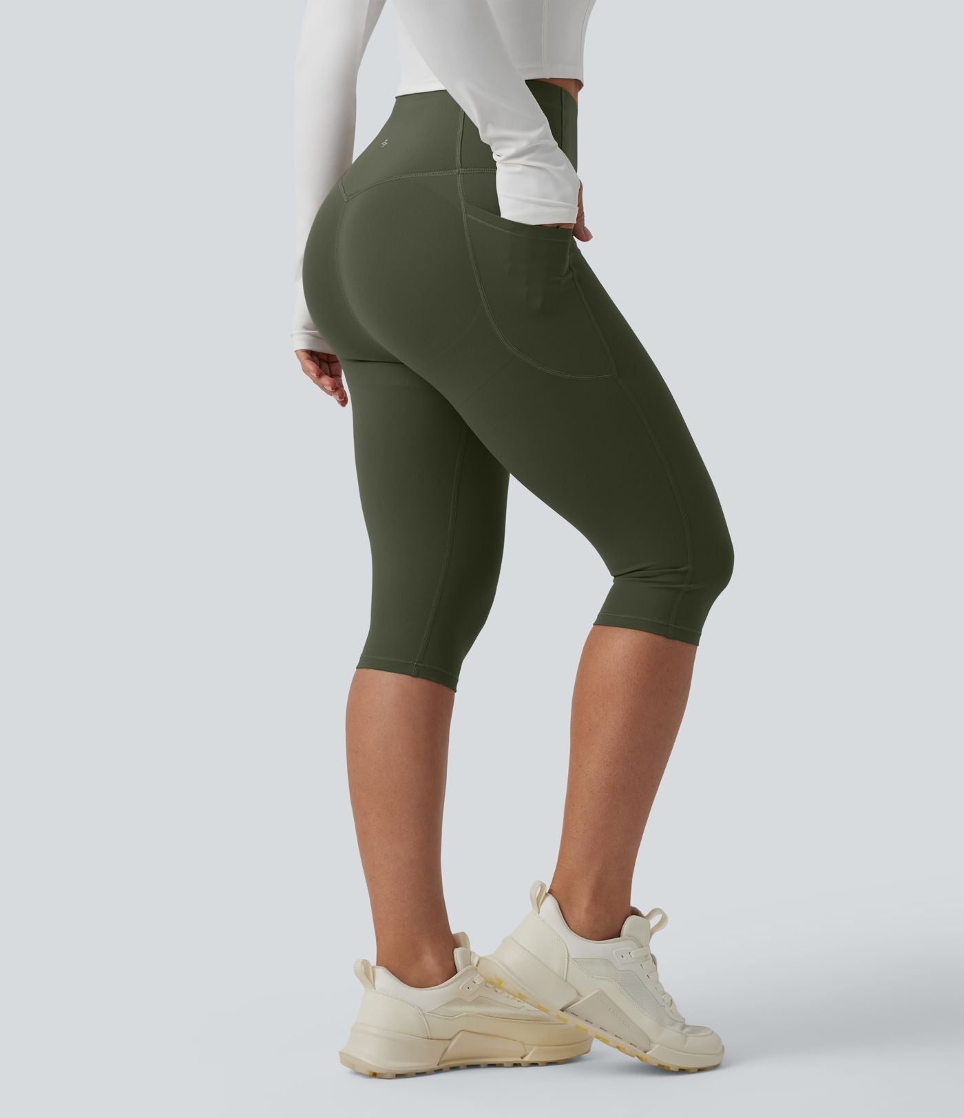 Legging sculptant d'entraînement corsaire Halara UltraSculpt™ taille haute galbant gainant avec poches