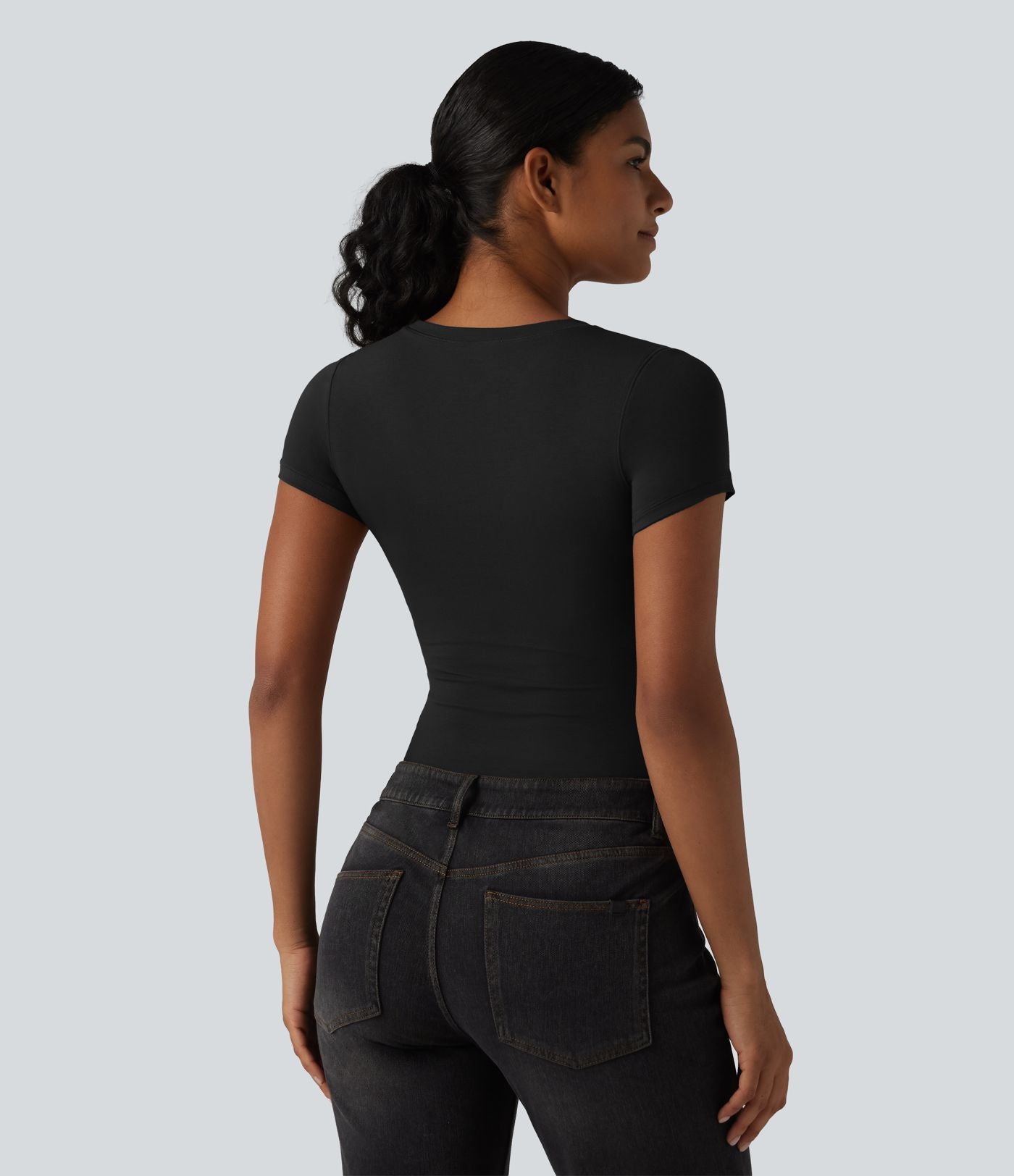 Halara T-shirt en jersey de coton col rond échancré manches courtes avec soutien-gorge intégré bonnets B-DD