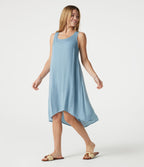 Robe fluide de vacances 2-en-1 col rond échancré sans manches asymétrique