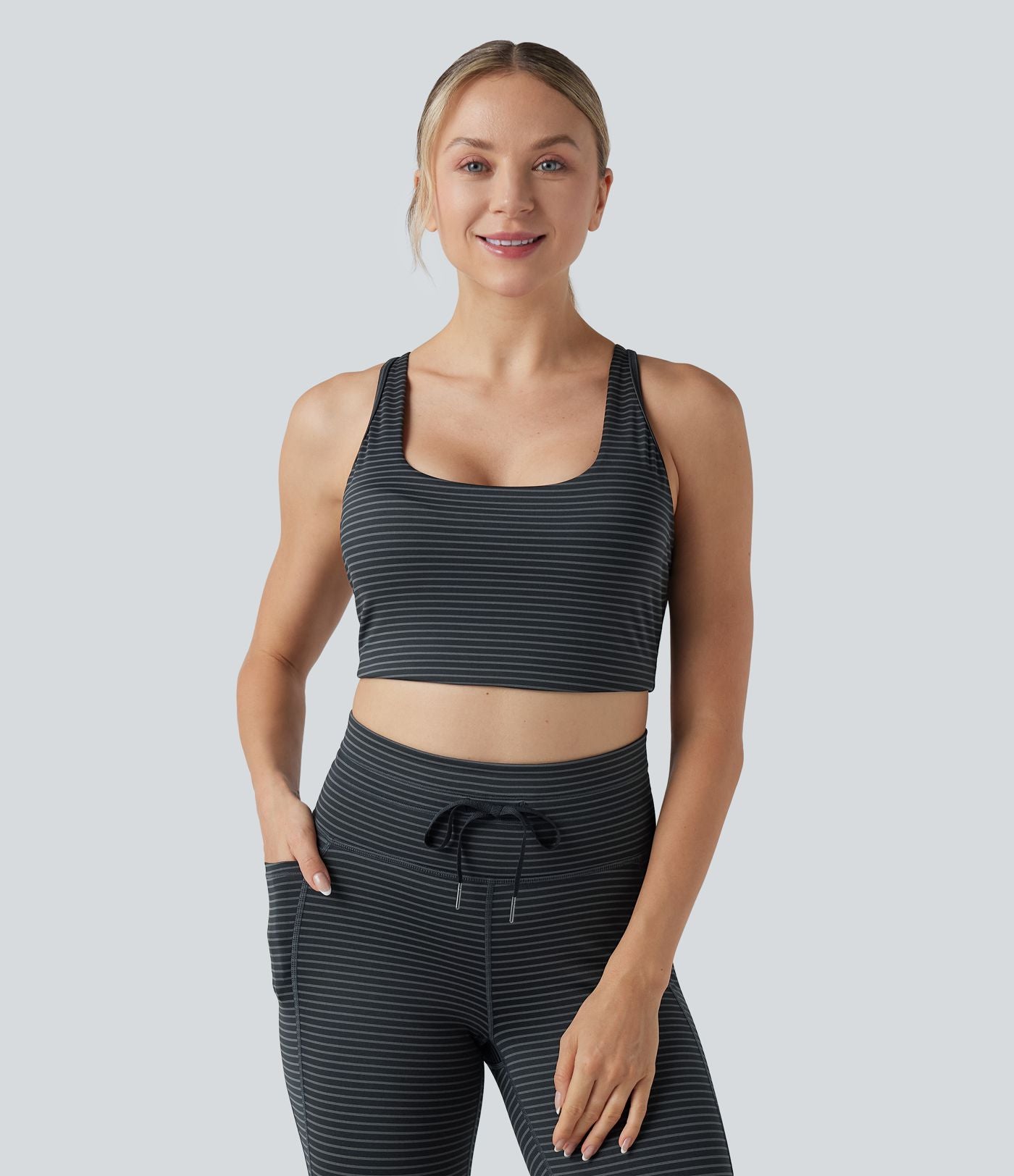 Brassière de sport yoga soutien léger col U découpes à rayures bonnets E-G