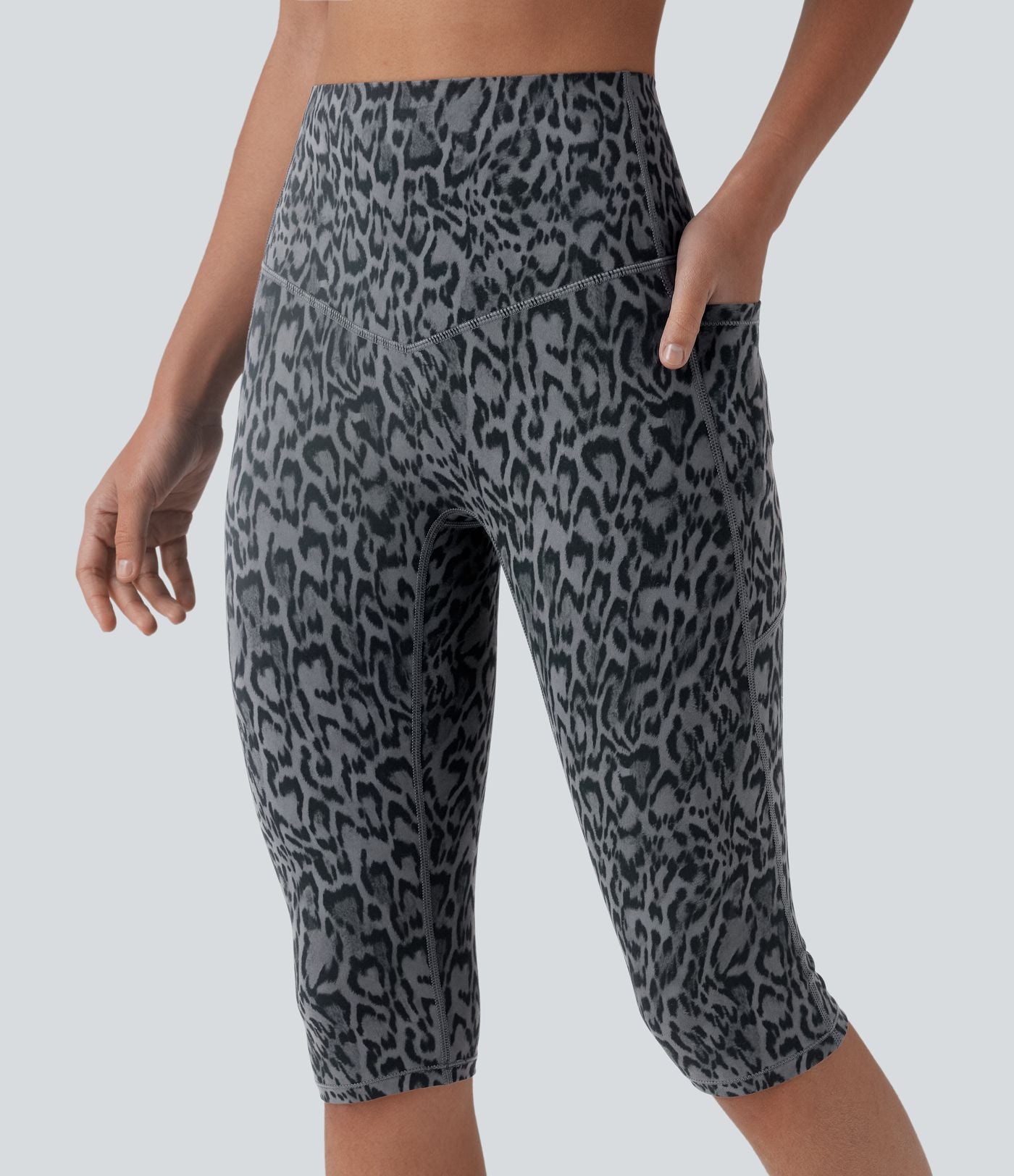 Legging 3/4 de yoga taille haute gainant imprimé léopard Halara UltraSculpt™ avec poches