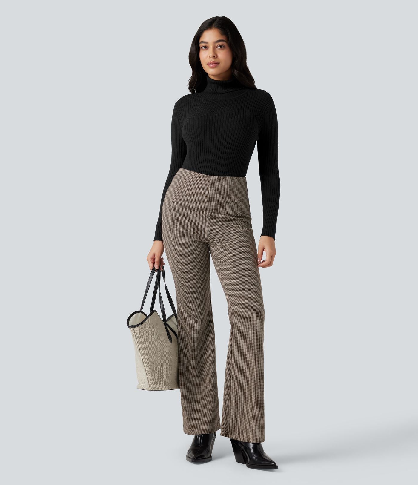 Pull tailleur col montant manches longues