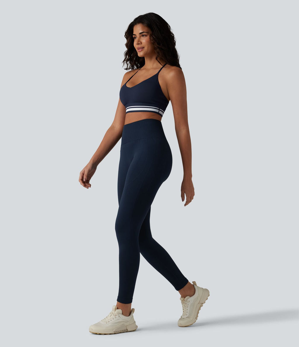Brassière de sport SoftlyZero™ Plush à maintien léger, dos croisé ouvert, rayures color block et soutien intégré