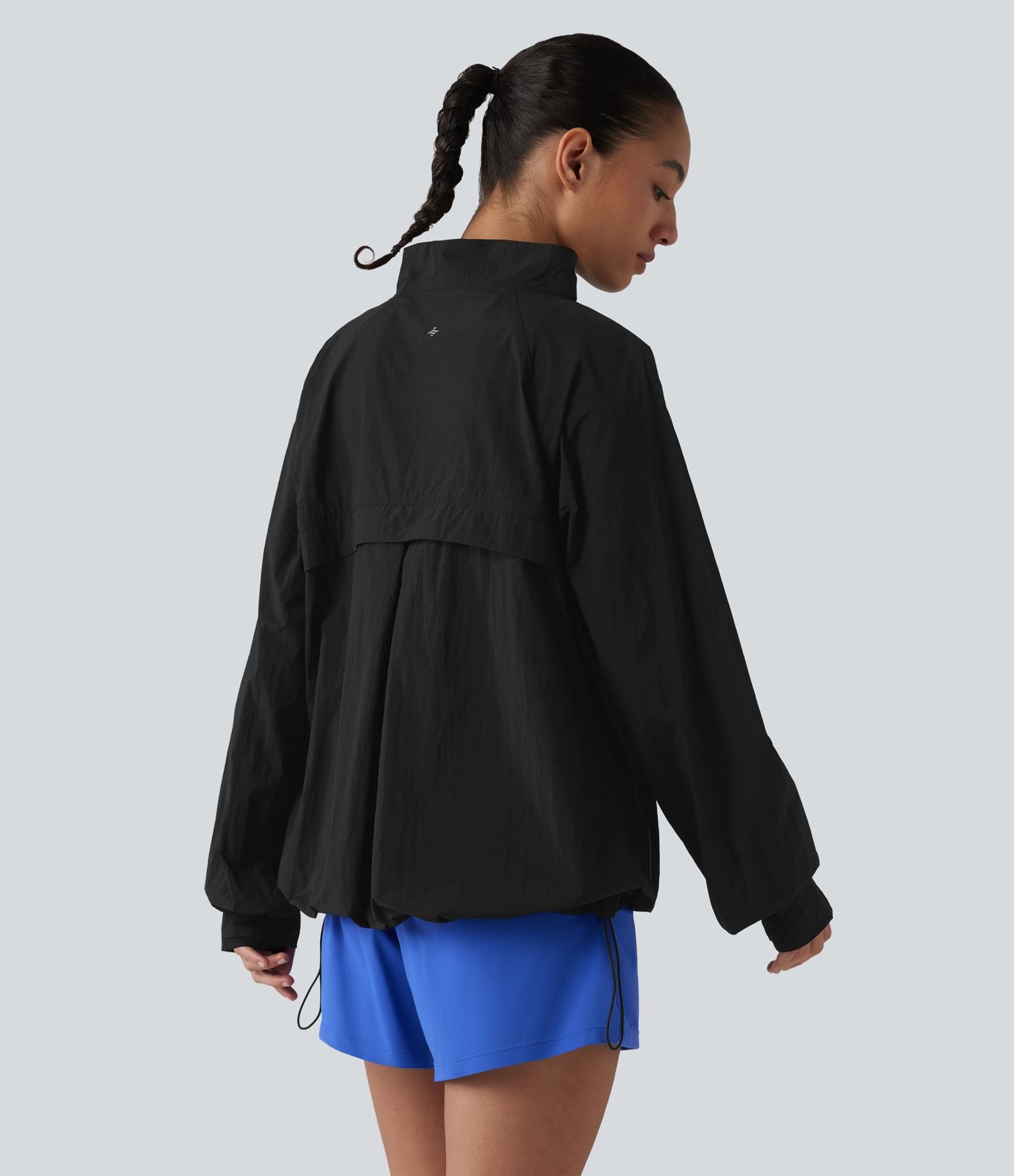 Coupe-vent casual à col droit avec trou pouces, cordon de serrage et poches