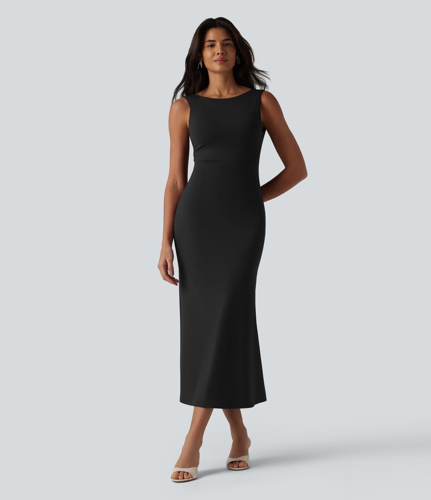 Robe midi sans manches col bateau avec brassière intégrée