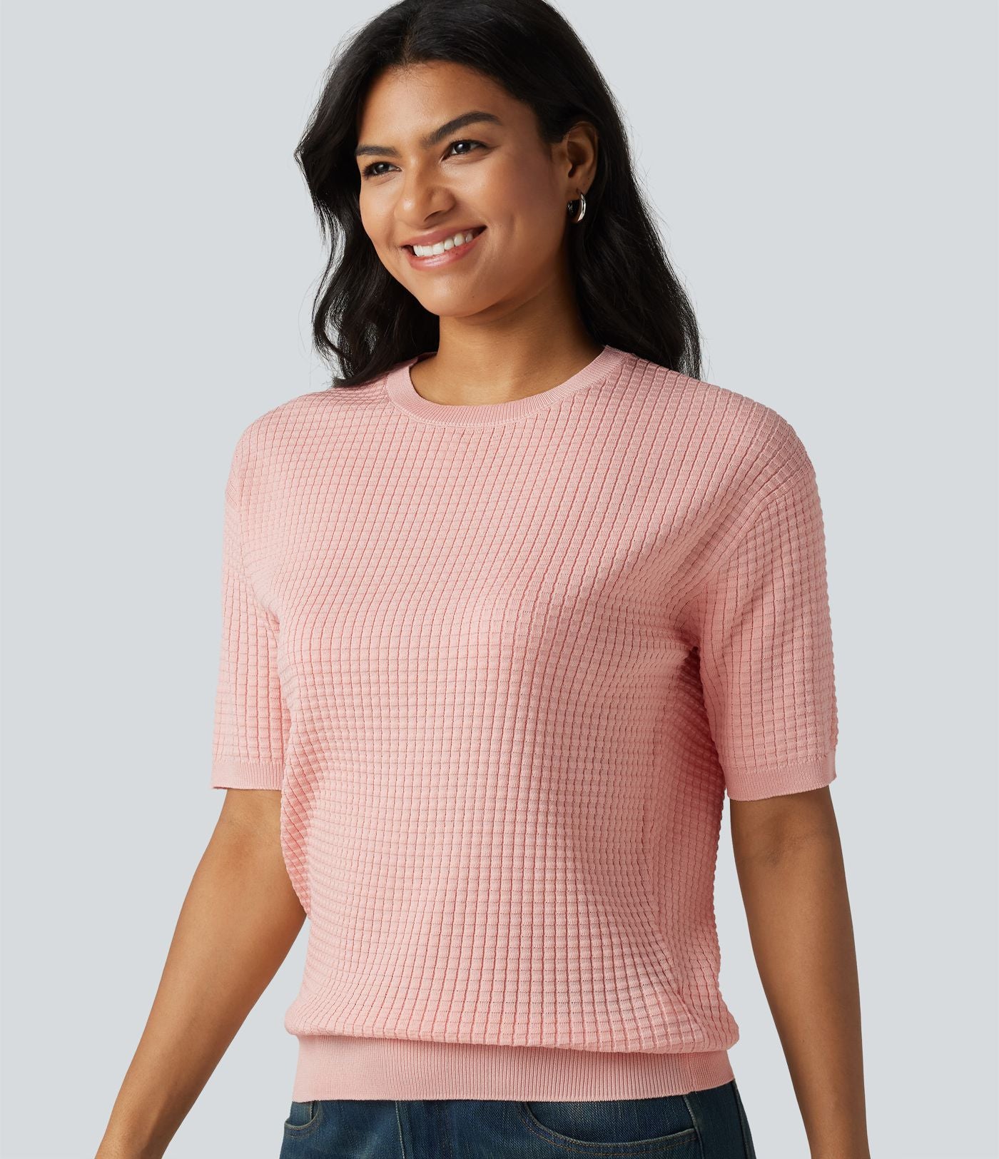 Pull col rond manches courtes en tissu gaufré