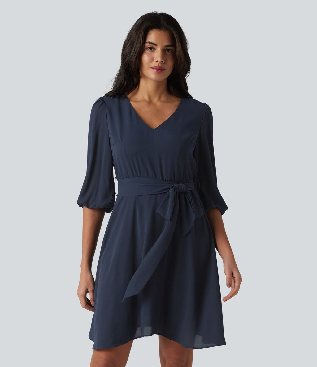 Robe courte casual col V à manches trois-quarts bouffantes, ceinturée