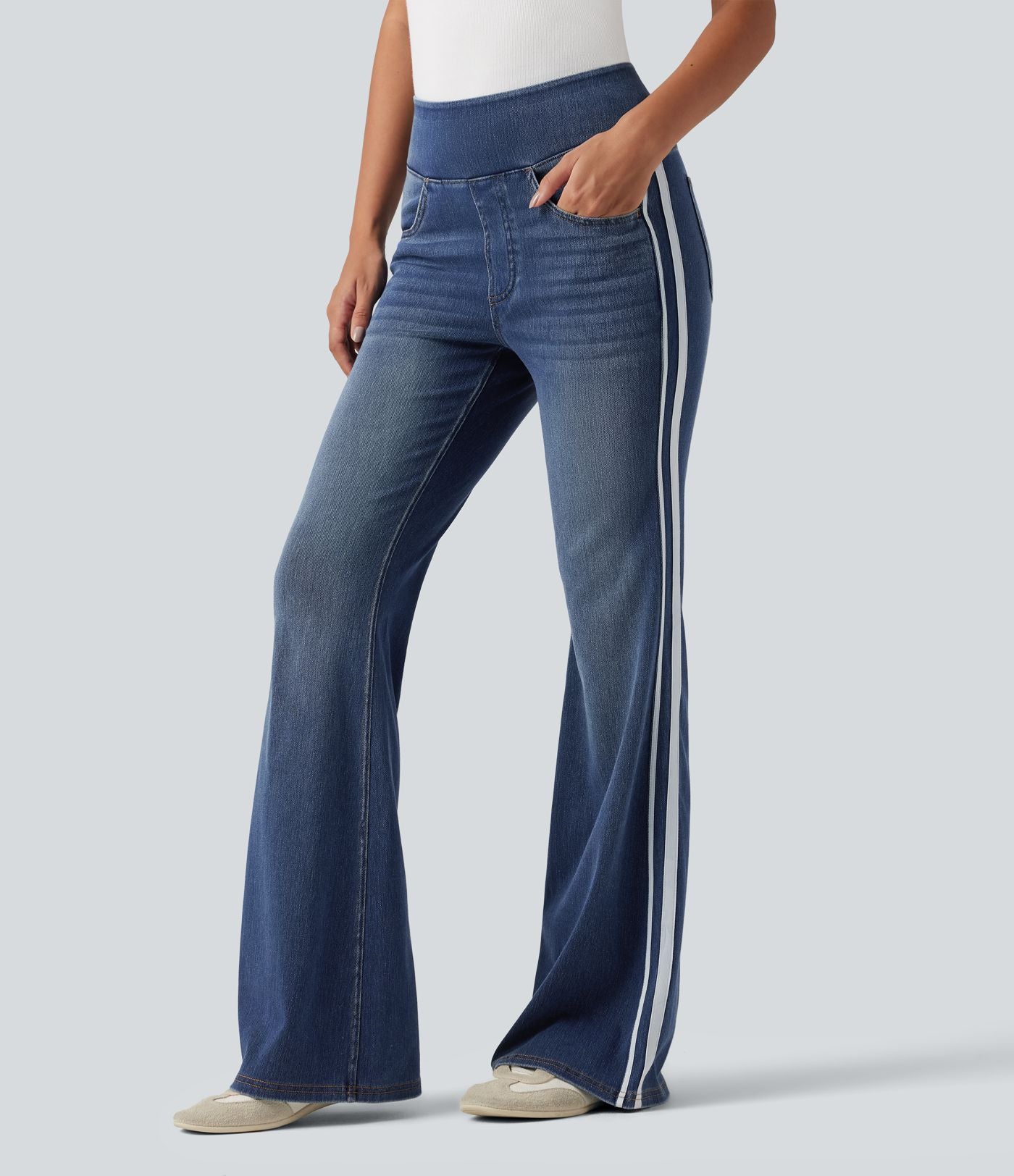 Jean flare Halara Flex™ taille haute délavé à rayures avec poches