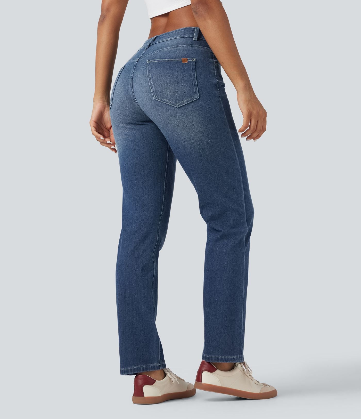 Jean décontracté Halara Flex™ taille basse à jambes droites avec bouton, fermeture éclair, multiples poches, effet délavé en maille extensible