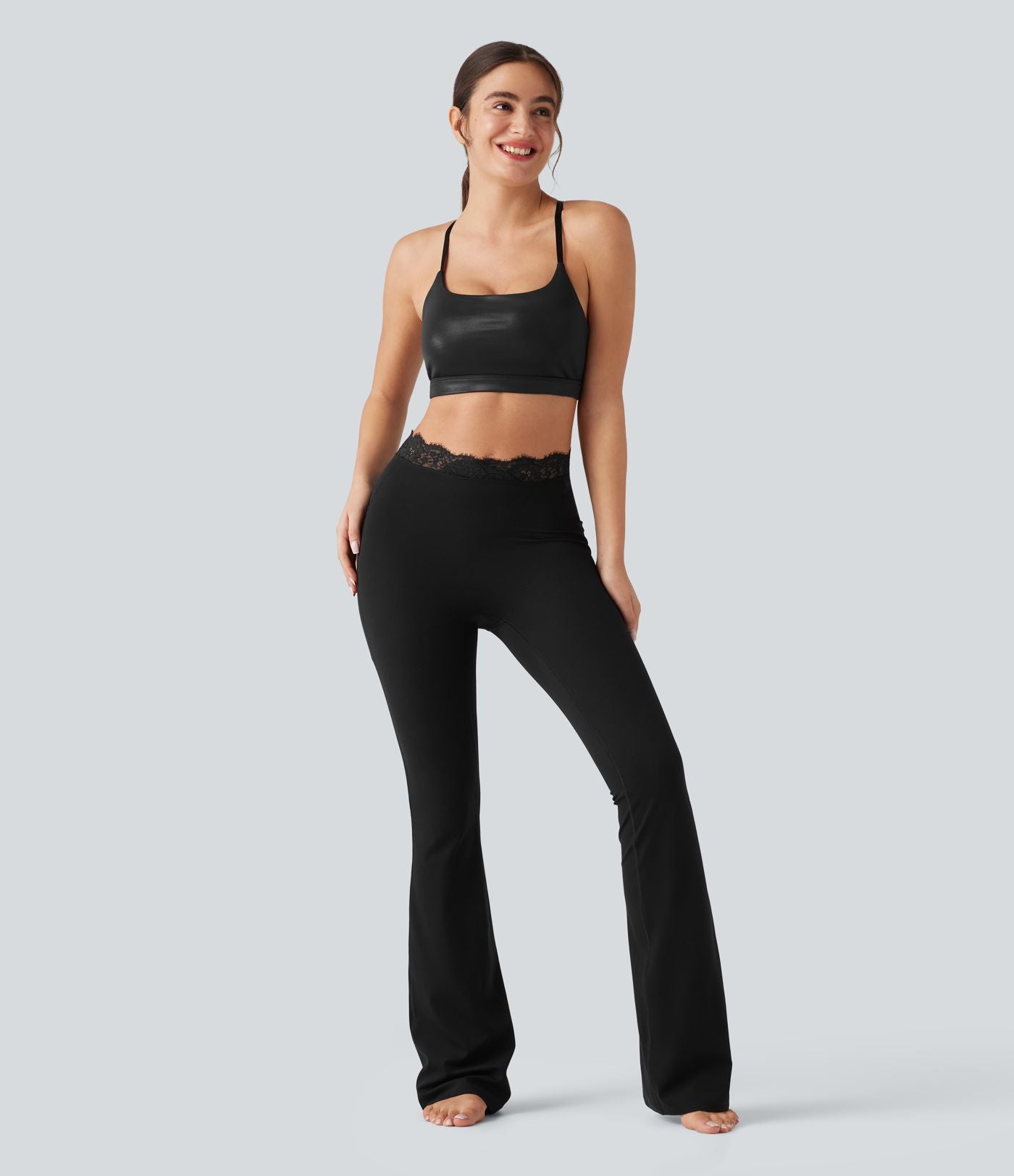 Halara UltraSculpt™ Legging bootcut de yoga taille haute en V avec dentelle contrastée et poches