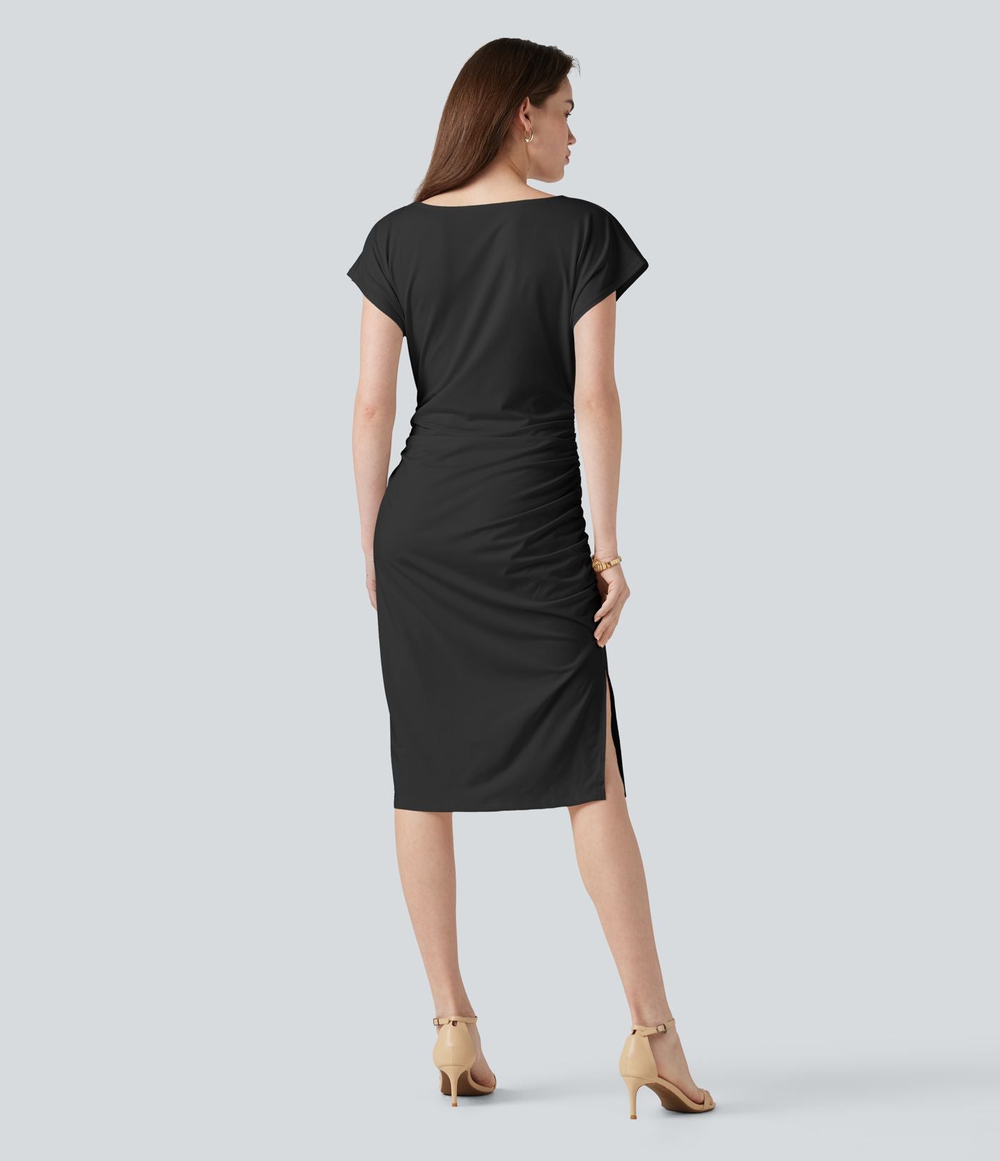Robe habillée asymétrique col bénitier manches courtes froncée avec ourlet fendu
