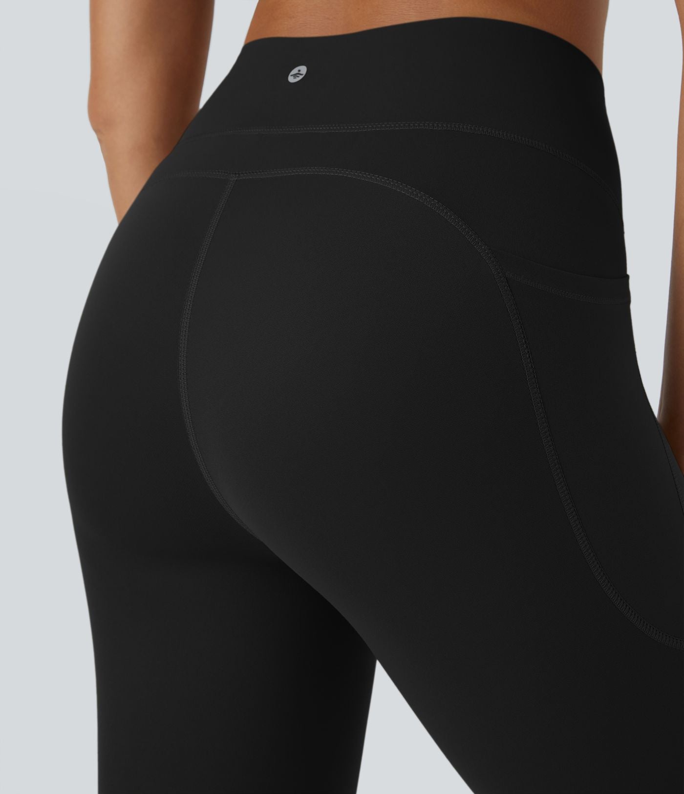 Legging d'entraînement gainant taille haute avec poches Halara UltraSculpt™