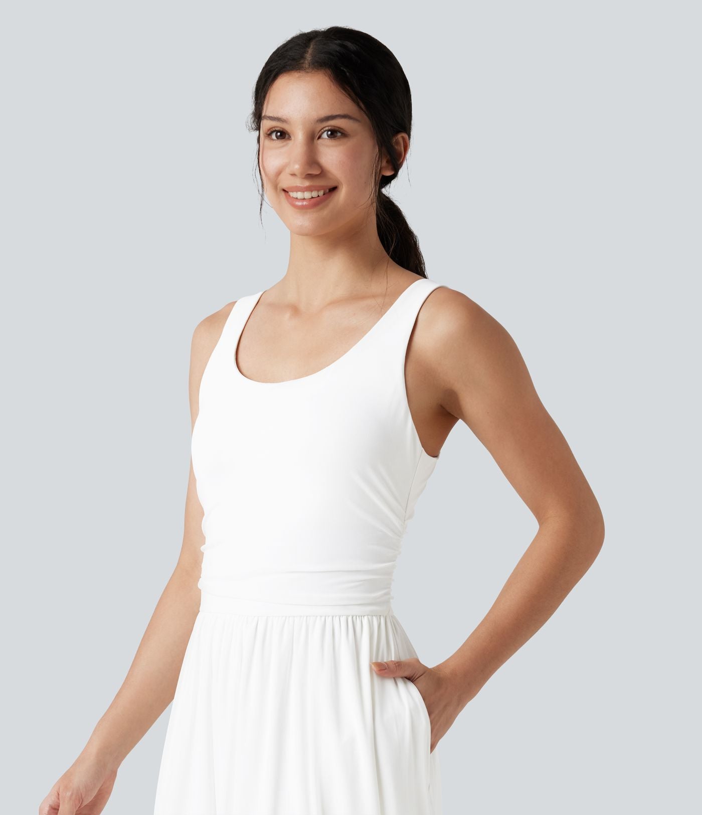 Robe maxi fluide sans manches à encolure U, superposition en mesh, poches et coussinets amovibles
