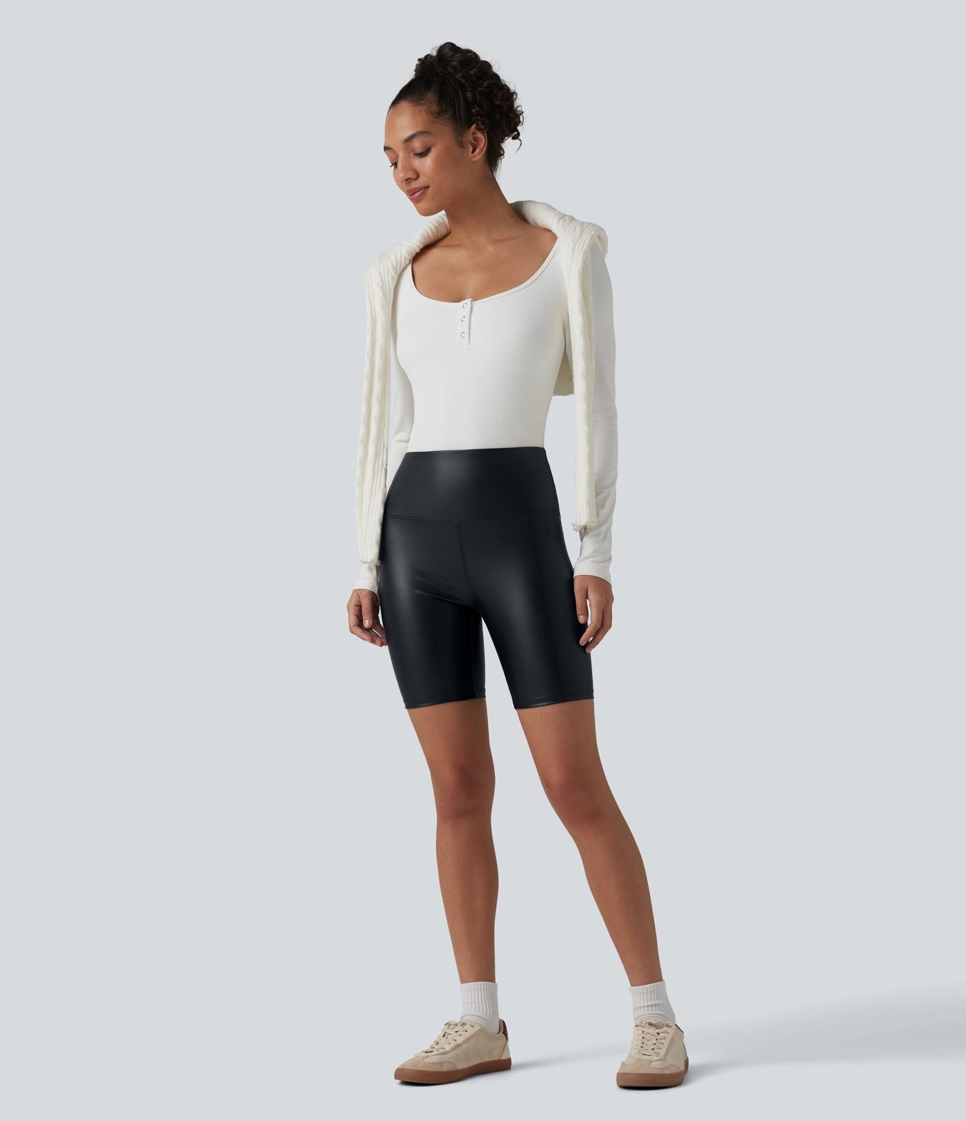 Short de cycliste casual en PU stretch gainant taille haute 17,5 cm avec poches