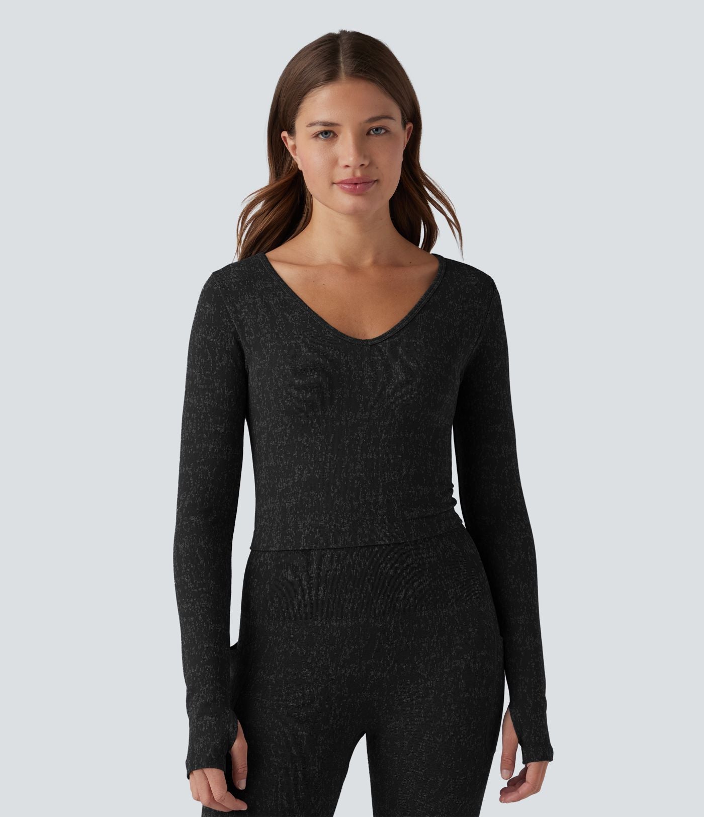 Top de sport yoga court OneForm Seamless Flow col V à manches longues avec passage de pouce