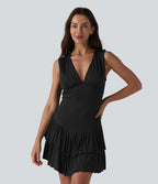Robe mini en maille côtelée col V sans manches ourlet à volants superposés