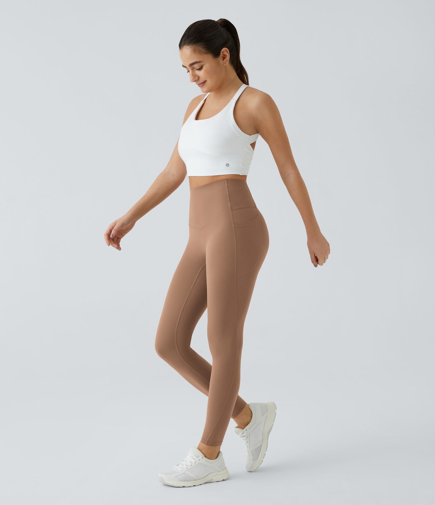 Legging d'entraînement gainant taille haute avec poches Halara UltraSculpt™