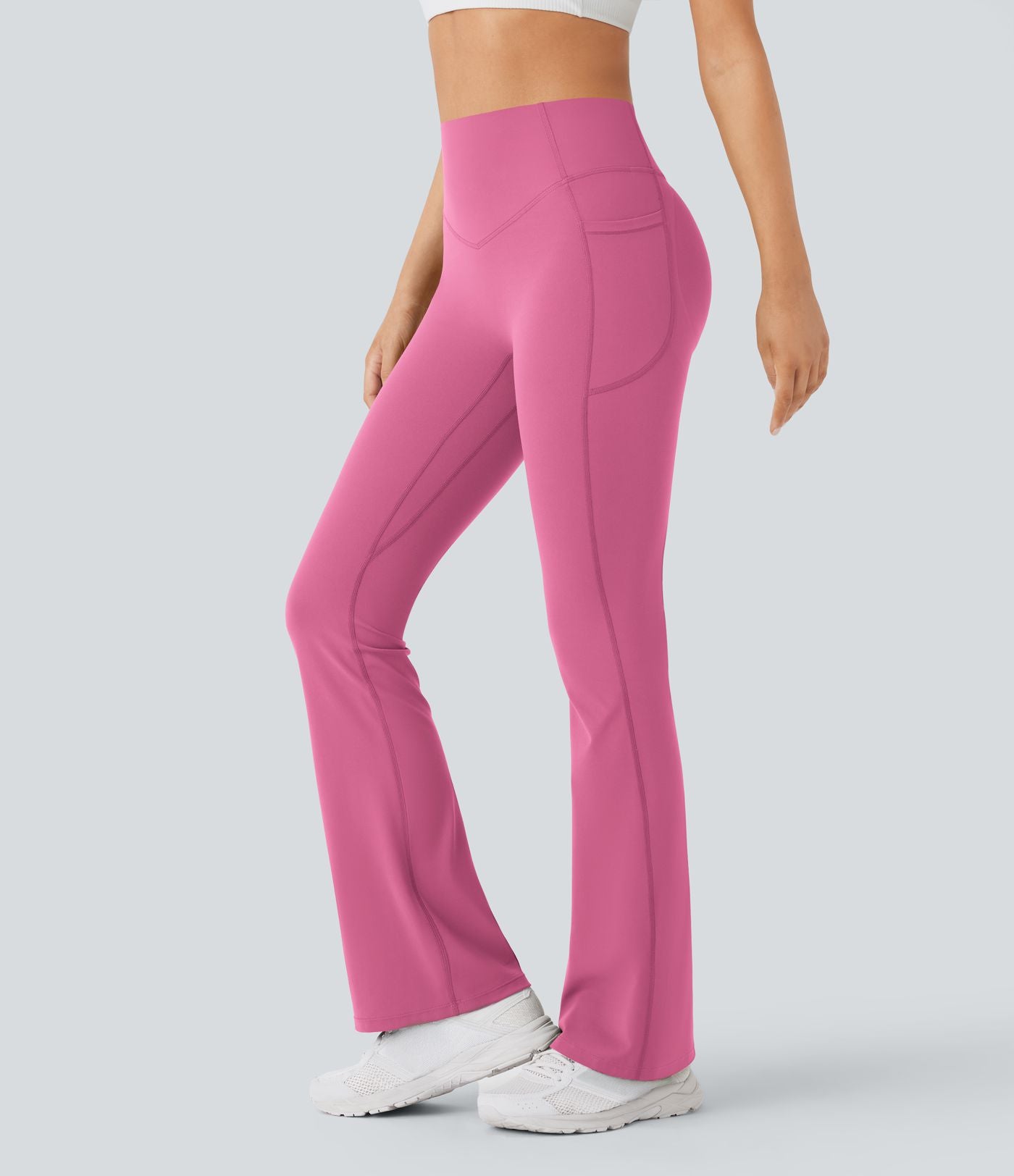 Pantalon de yoga à coupe bootcut gainant galbant taille haute avec effet scrunch et poches Halara UltraSculpt™