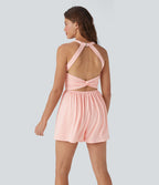 Combishort de villégiature 2-en-1 à dos nu, design torsadé, poches latérales - Édition Easy Peasy