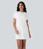 Robe tee-shirt mini décontractée unie col rond à manches courtes