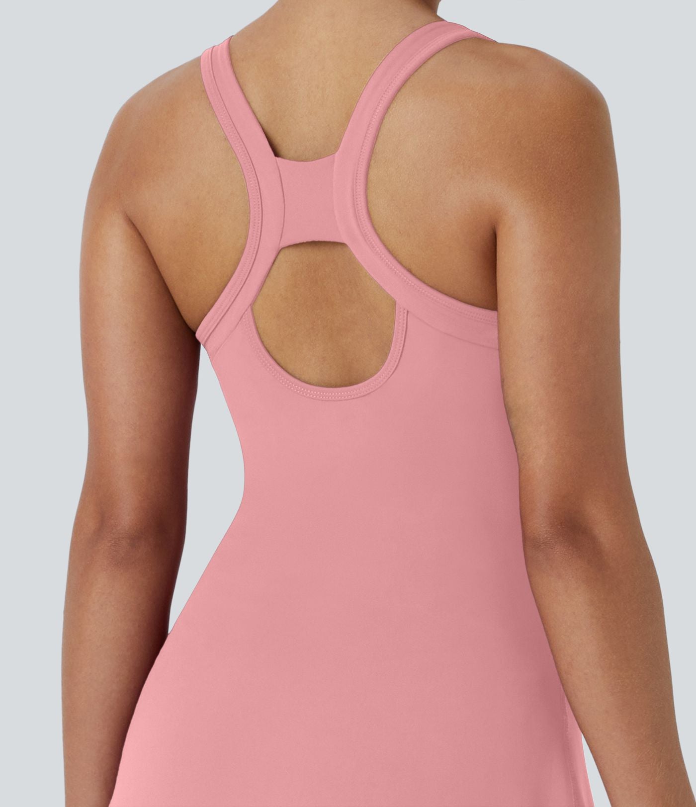 Robe de tennis mini SoftlyZero™ Airy à dos nu avec dos nageur découpé et poches effet frais InstantCool