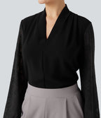 Blouse col V manches longues dentelle contrastante