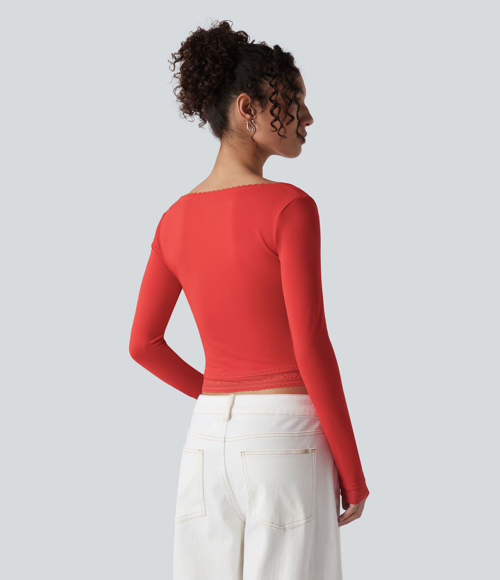 T-shirt à col U, dentelle contrastante et manches longues