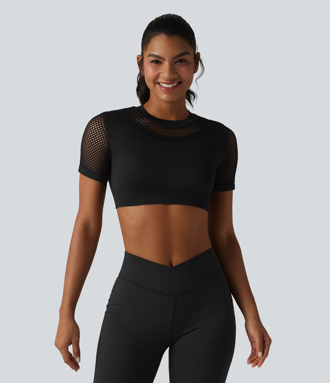OneForm Seamless Flow Haut de sport crop col rond manches courtes avec découpes