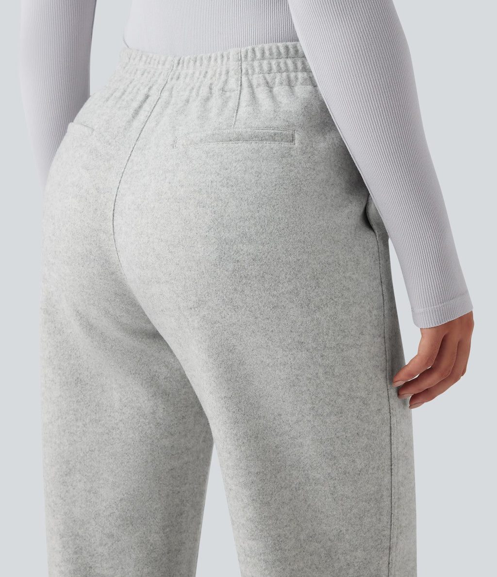 Pantalon tailleur coupe droite taille moyenne avec poches
