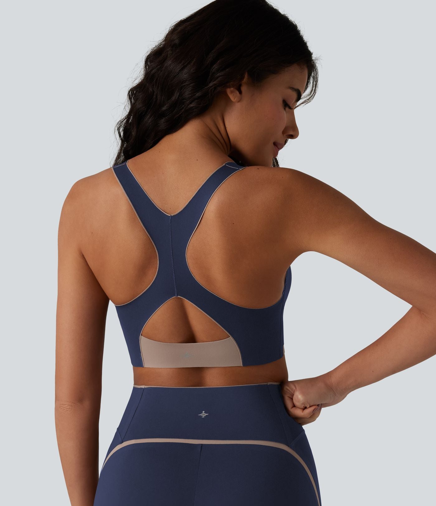 Brassière de sport maintien léger col U dos nageur color block avec soutien-gorge intégré