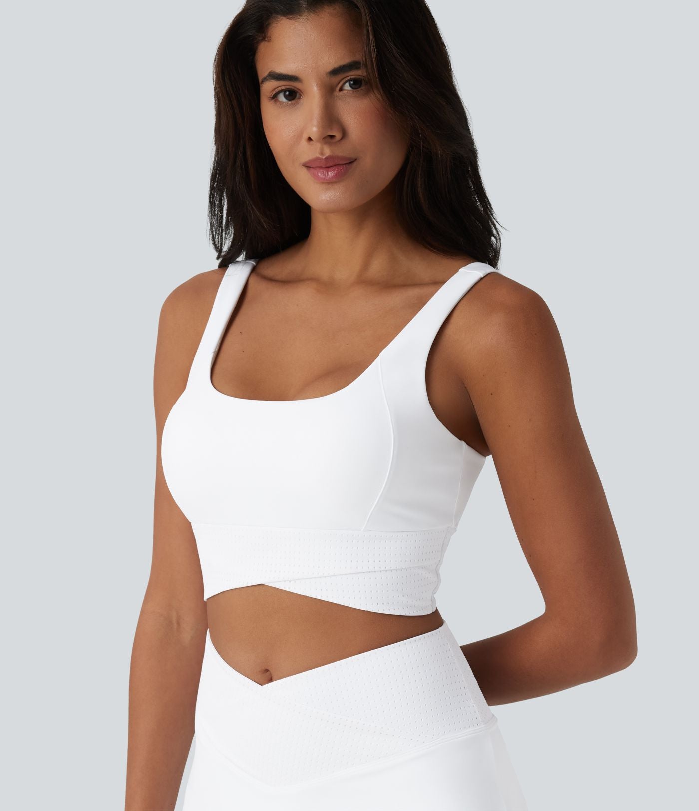 Débardeur de yoga court col U avec brassière intégrée