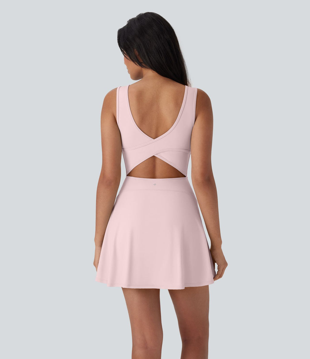 Robe SoftlyZero™ Airy de danse mini 2-en-1 dos nu, col U, bretelles croisées, poches latérales et effet frais InstantCool, accès facile Easy Peasy